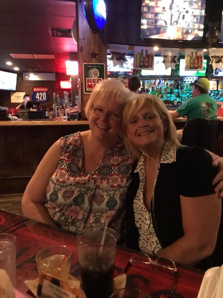 42486151_10212634375231426_7728859679979208704_n